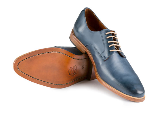 Calzado urbano hombre / Zapato azul 